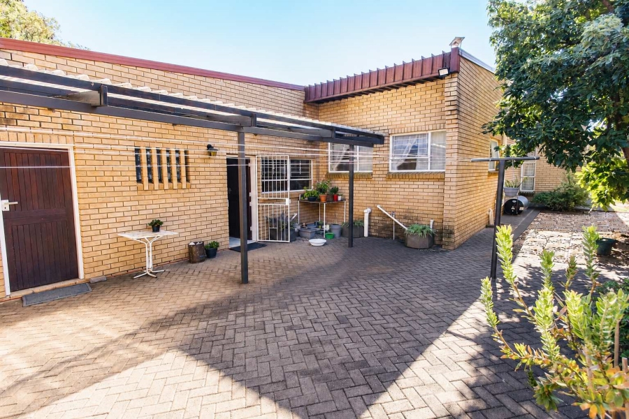4 Bedroom Property for Sale in Heuwelsig Free State